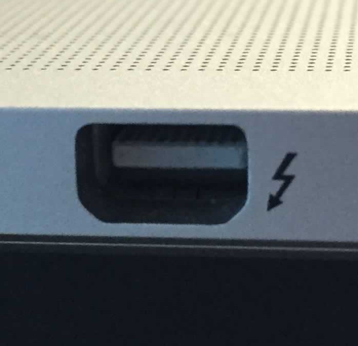 Thunderbolt Port